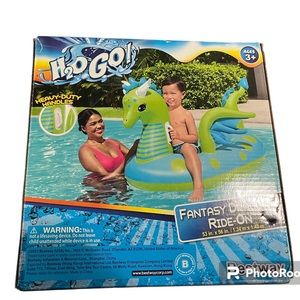 Brand new Dragon Float